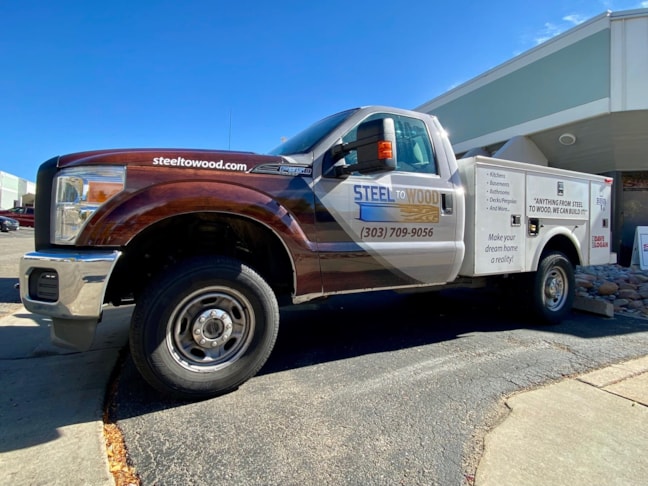 Vehicle Graphics & Lettering