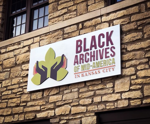 Metal Signs and Displays