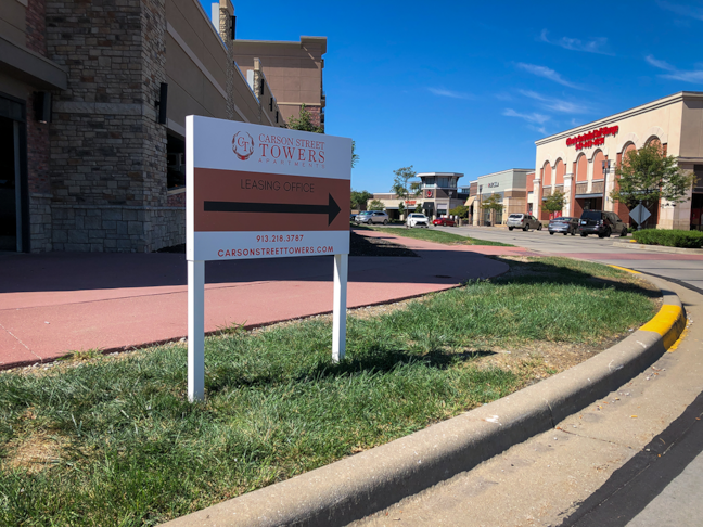 Exterior Post and Panel Wayfinding Sign for Carson Street Towers Apartments in Overland Park, Kansas