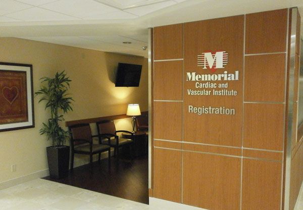  - Dimensional-Lobby-Signage-Healthcare-Memorial-Image360-Lauderhill