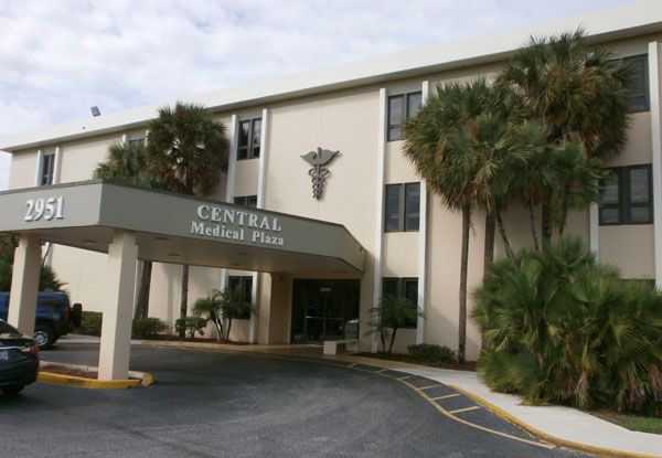  - Dimensional-Signage-Central-Medical-Plaza-Image360-Lauderhill