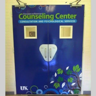 - Image360-Lexington-KY-Wall-Graphics-Education-Healthcare-University-Counseling-Center