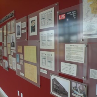 - Image360 - Little Rock Acrylic Display