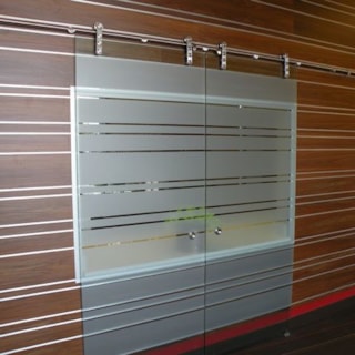 - Image360 - Little Rock - Acrylic Displays