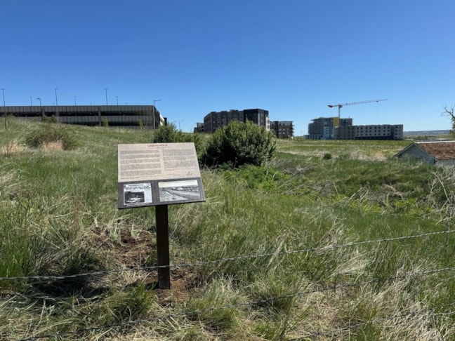 Pedestal Signs | Agricultural and Landscaping Signs