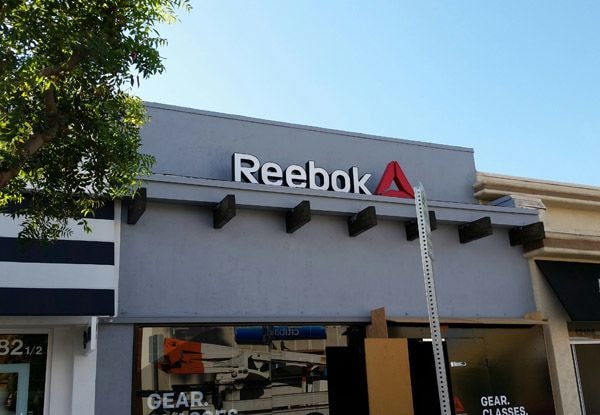  - image360-marina-del-ray-ca-channel-letters-reebok-2-1