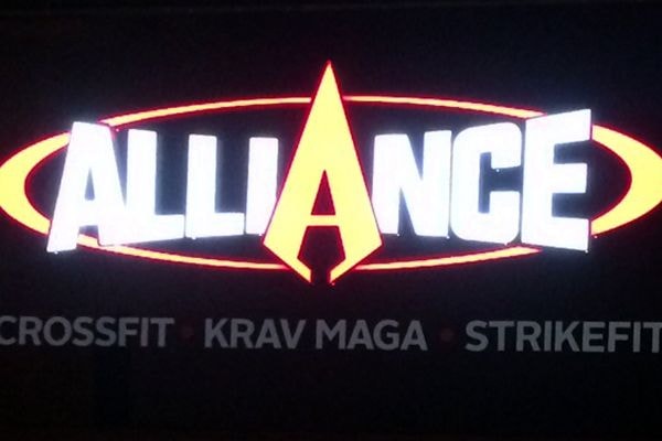  - Image360-MDR-IlluminatedPylonSignage-Fitness