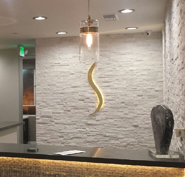 Halo lit logo_Brass Reception_LA, California 