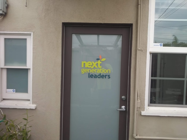 Decals, Wraps & Lettering