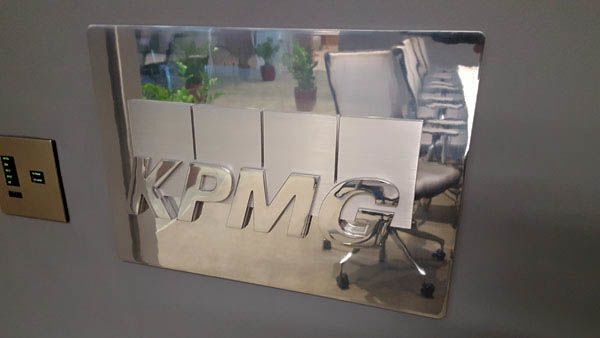 KPMG dtla plate aluminum layer custom polish chrome mirror brush install nice3 dimensional 3d expensive