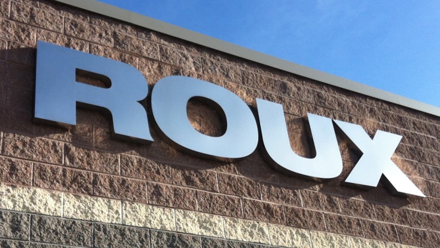 Dimensional Letters (Exterior)