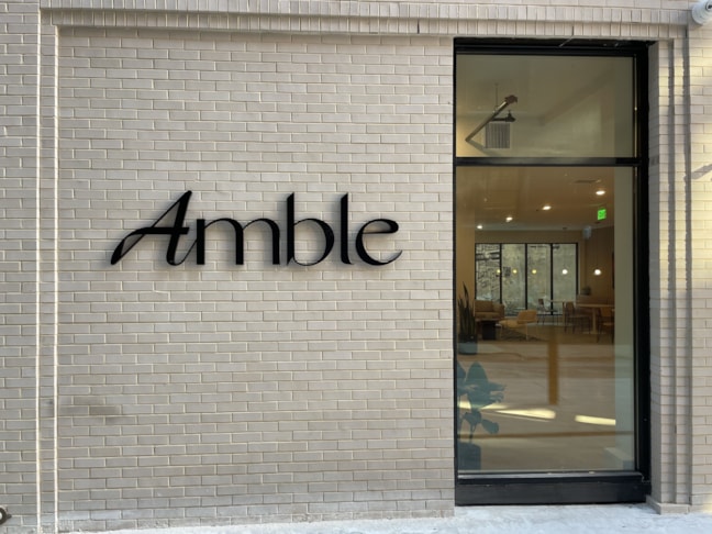 3D Signs & Dimensional Letters