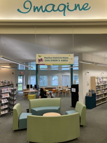 Hanging Signs & Ceiling Displays