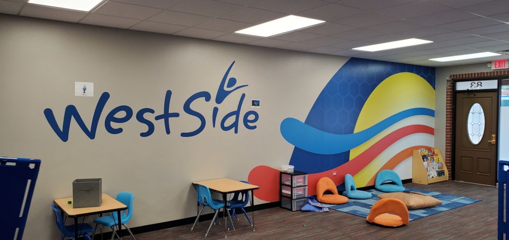 Wall Murals & Graphics