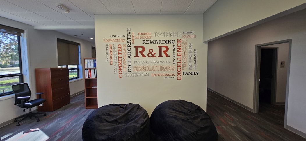 Wall Murals & Graphics