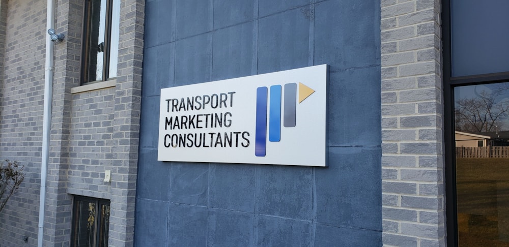 3D Signs & Dimensional Letters