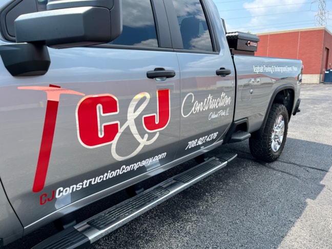 Vehicle Graphics & Lettering