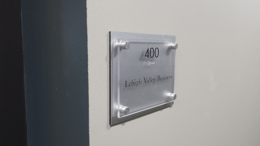 Acrylic Displays in [city]