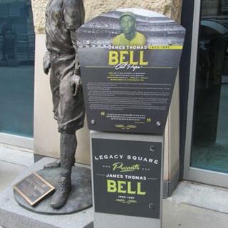 - Image360-Pittsburgh-PA-Custom-Metal-Display-Sports-Entertainment