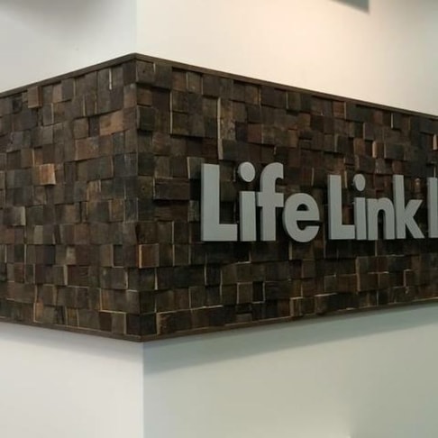 3D Signs & Dimensional Letters