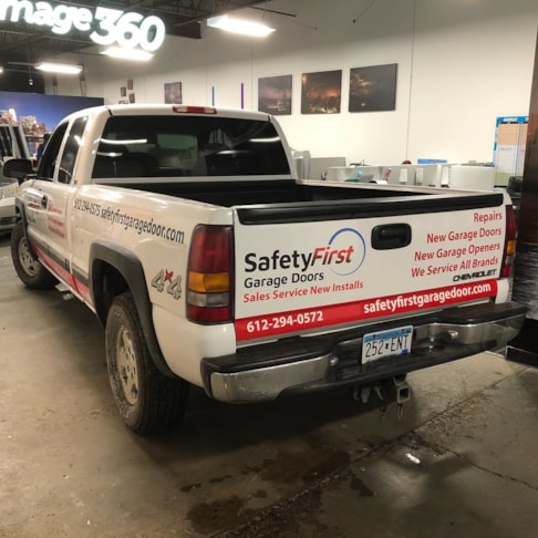 Vehicle Graphics & Lettering