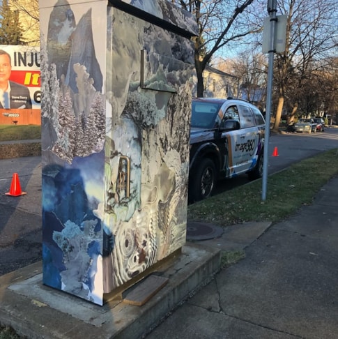 Custom Decals, Wraps & Lettering