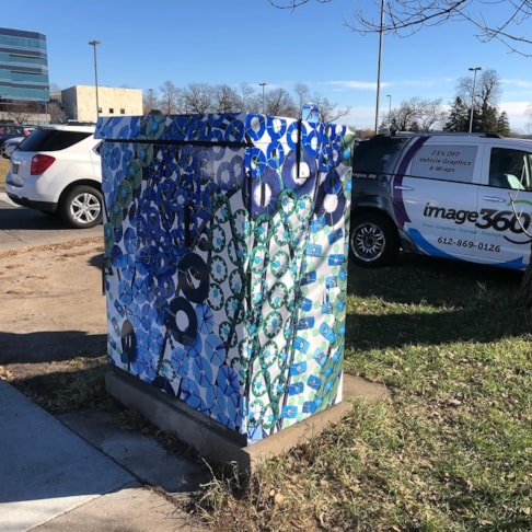 Custom Decals, Wraps & Lettering