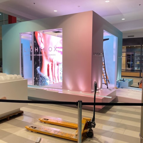 Custom Decals, Wraps & Lettering