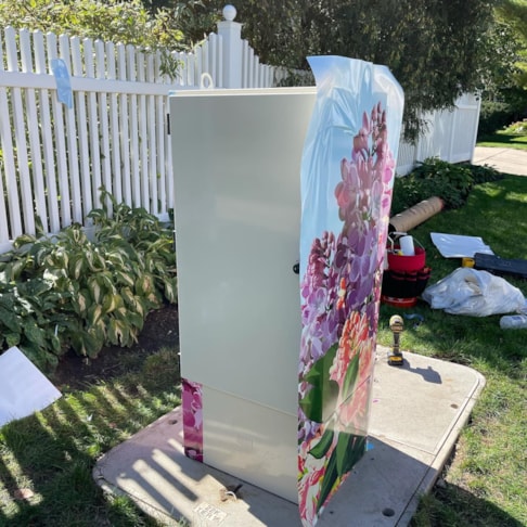 Custom Decals, Wraps & Lettering