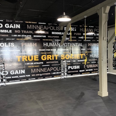 Wall Murals & Graphics