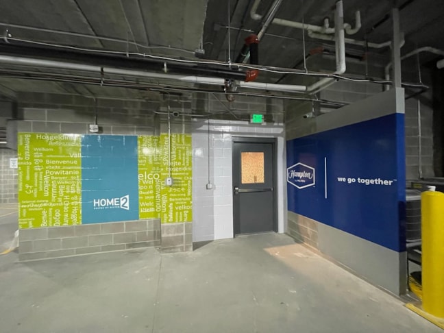 Wall Murals & Graphics