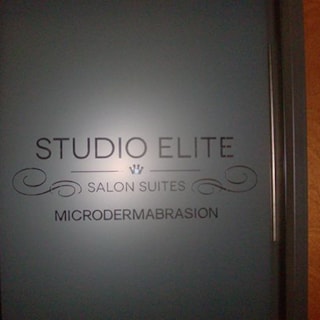 - Custom-Graphics-frosted-window-graphics-elite-Image360-RoundRock-TX