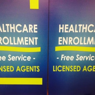 - Image360-Round-Rock-TX-Yard-Sidewalk-Signage-Healthcare-Enrollment