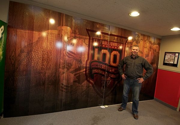  - Custom-Graphics-Wall-Mural-hockey-Image360-St.Paul-MN