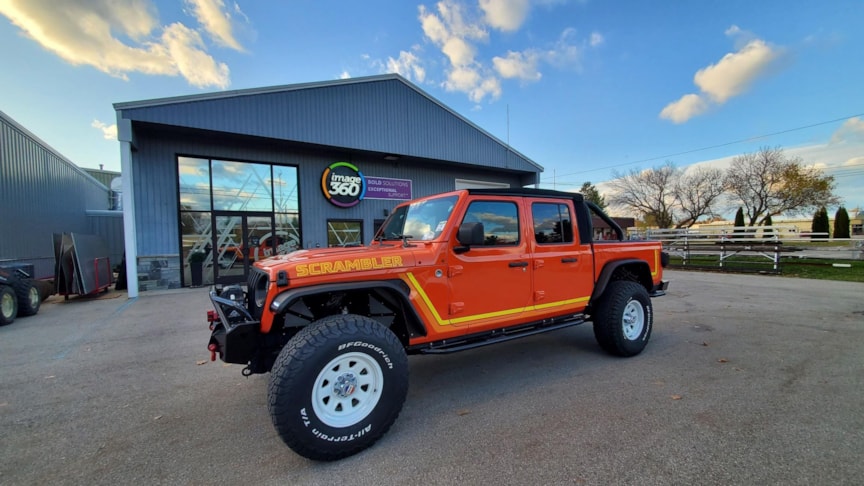 Vehicle Graphics & Lettering