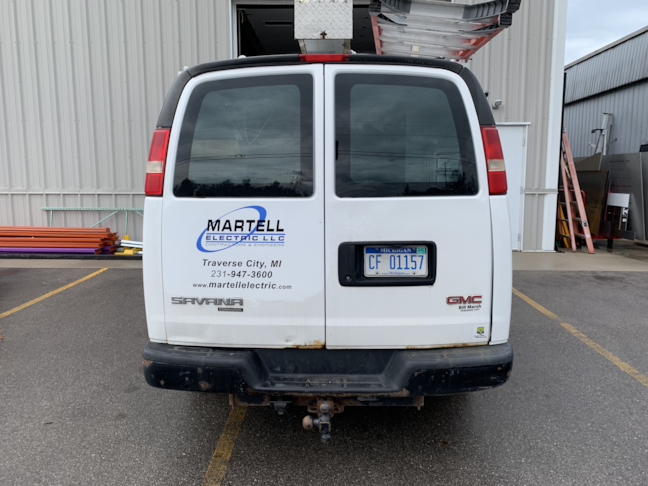 Vehicle Graphics & Lettering