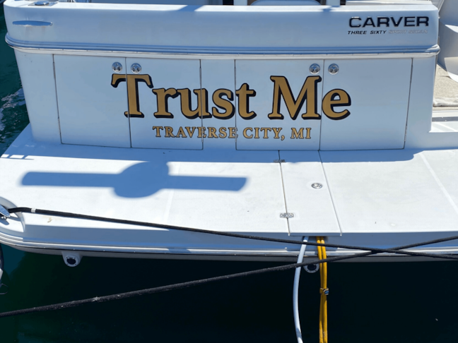 Boat Lettering