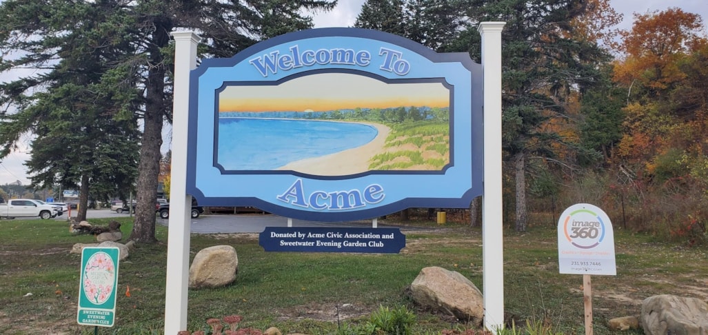 Dimensional Lettering & 3D Signs