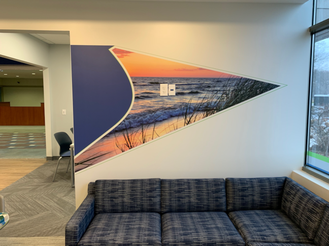 Custom Decals, Wraps & Lettering