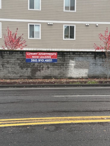 Fabric & Vinyl Outdoor Banners