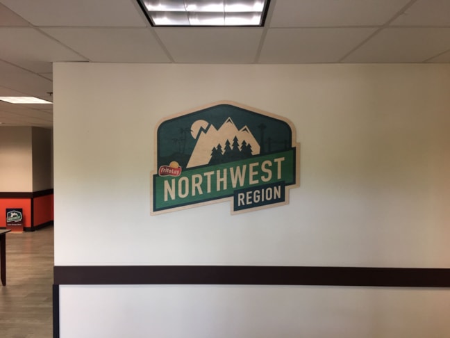 3D Signs & Dimensional Letters & Logos