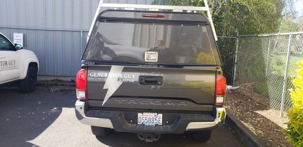 Vehicle Graphics & Lettering | Service and Trade Organizations