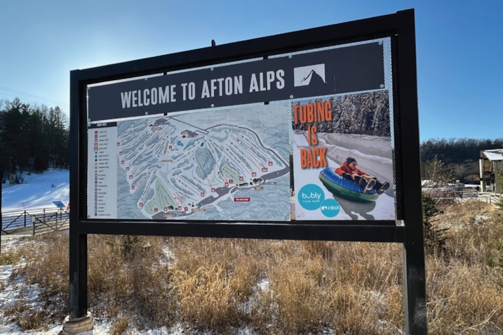 Metal Signs and Displays