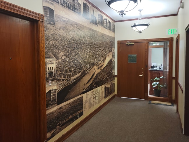 Wall Murals & Graphics