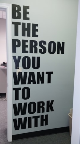 Wall Murals & Graphics