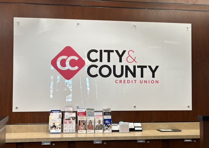 Custom Acrylic & Plastic Displays