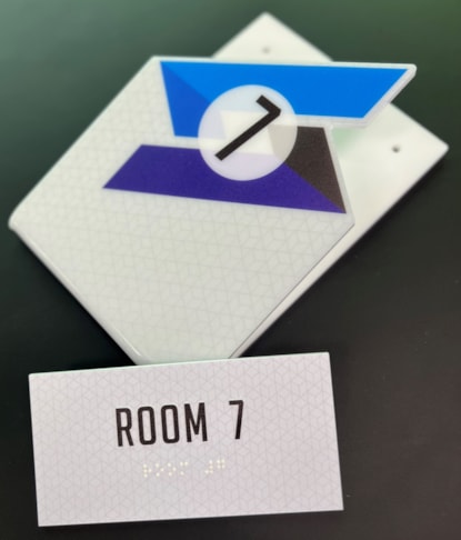 Custom Acrylic & Plastic Displays | Healthcare