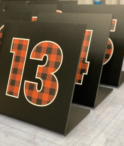 Table-Top Displays & Tabletop Banners