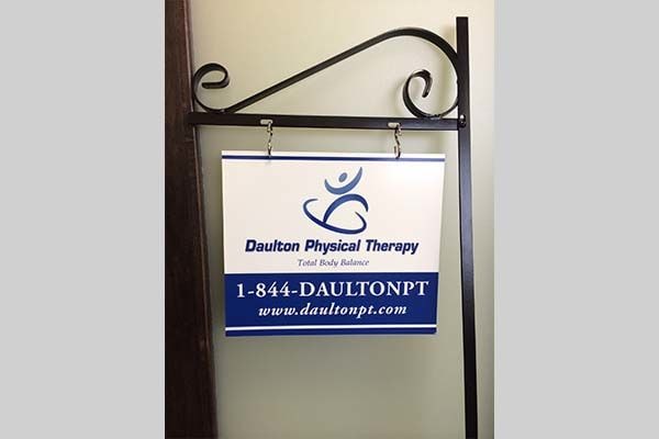  - Image360-Woodbury-Post&PanelSigns-Healthcare