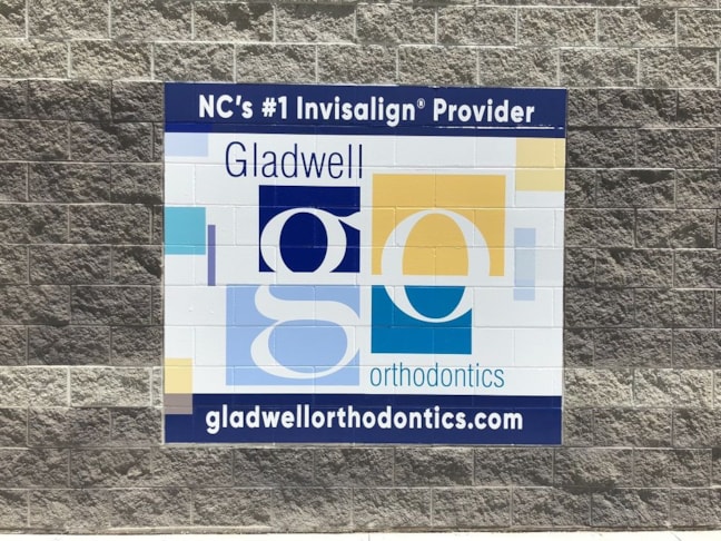 Wall Murals and Graphics